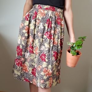 VTG | Floral Skirt